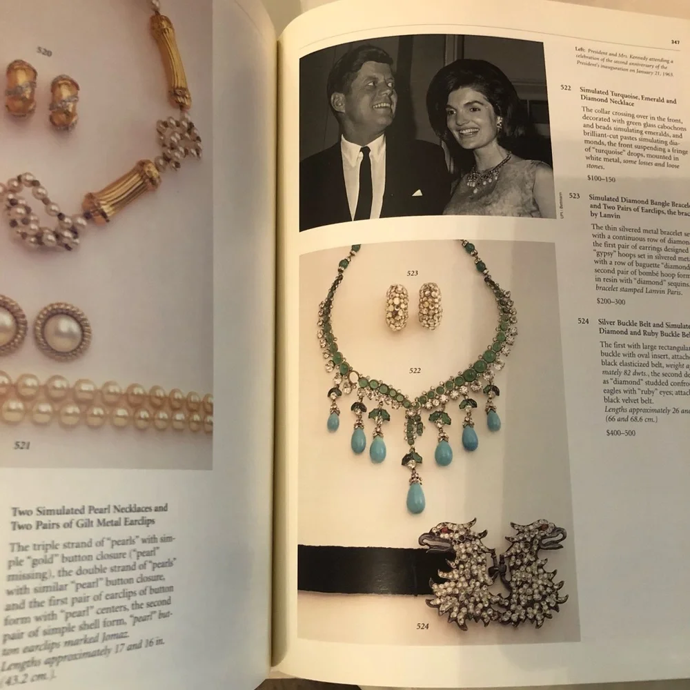 📖1996 Authentic Sotheby’s “The Estate of Jacqueline Kennedy Onassis” April 1996